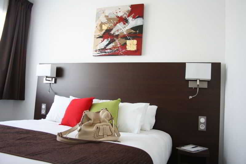 B&B Hotel Le Havre Centre Gare Esterno foto